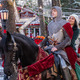 Netflix、『クリスマス・ナイト～恋に落ちた騎士～』独占配信スタート！出会うはずのない2人のラブストーリー 画像