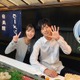 石川恋、岩永徹也との屋台デートショット公開！ 画像