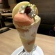 桃を半分使い、何層もの味の違いが楽しめる絶品デザート 画像