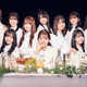“アザトカワイイ”全開！日向坂46がパーティー感たっぷりのグラビア披露！ 画像