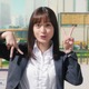 橋本環奈、両手ピースでポップにダンス！クセになる青山新CM！？ 画像