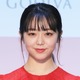 峯岸みなみ、恩師・秋元康に結婚報告「やっとセンターに立てました」 画像