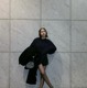 村重杏奈の“黒スト”美脚ショットにファン大興奮「最高にステキ」「脚がすっごくセクシィ」 画像