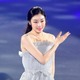キム・ヨナ、肩まる出し出しの挑発ポーズ&美しさで圧巻【PHOTO】 画像