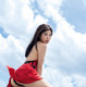 “RIZINガール”竹内花、美太もも際立つバックショット披露！ 画像