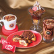 キットカットを丸ごと使用!サンマルクカフェ、“濃厚チョコ尽くし”パフェやチョコクロを11月6日販売開始 画像