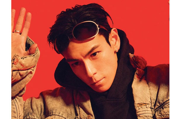 BIGBANG脱退のT.O.P、ソロALのトラックリスト公開！“ファンへのメッセージ”込めた楽曲も収録