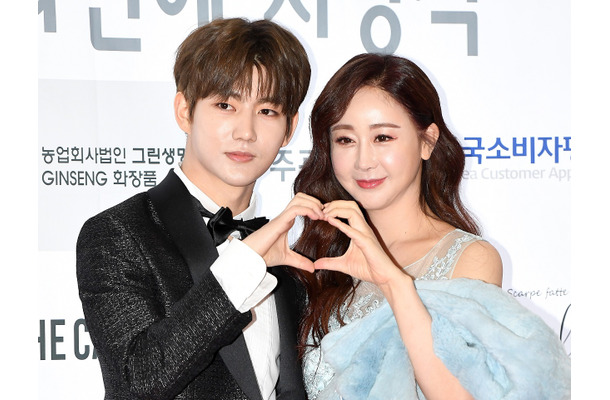 離婚した“18歳下元夫”と復縁説浮上の韓国女優、ウナギ料理で内助「元夫、頑張れ～」