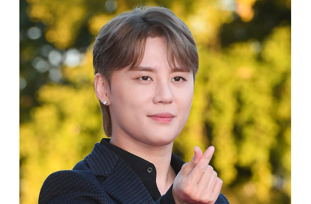 元東方神起・ジュンス、ついに完全復活へ　10年ぶりのフルアルバムが照らす“戻れなかった場所”