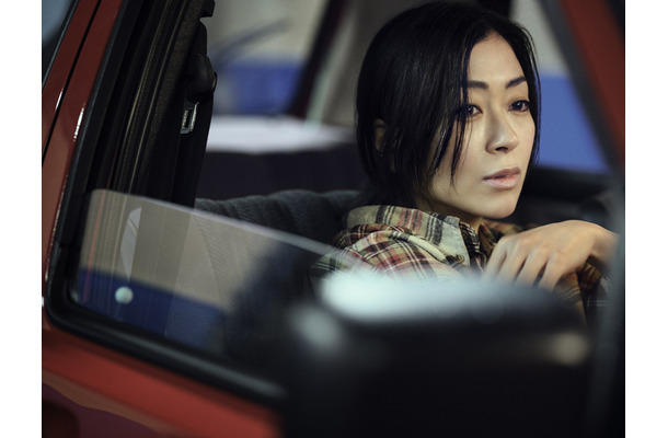 宇多田ヒカルの新曲「パッパパラダイス」が5月6日に配信決定！佐藤健出演の綾鷹CMソングにも起用