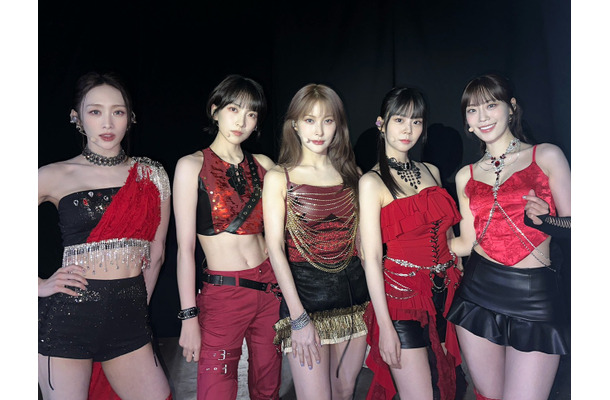 KARA、“デビュー19周年”迎えメンバー大集合！5人揃ったお祝いショットにファン歓喜