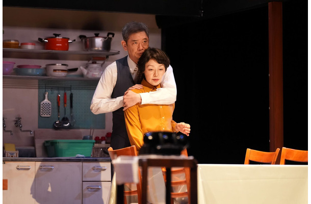 舞台『岸辺のアルバム』撮影：田中亜紀