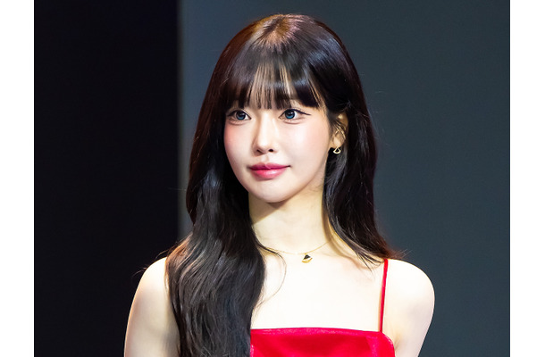 “BTSの父”と熱愛説で注目…美女インフルエンサー、1日の“投げ銭”だけで1000万円超と告白