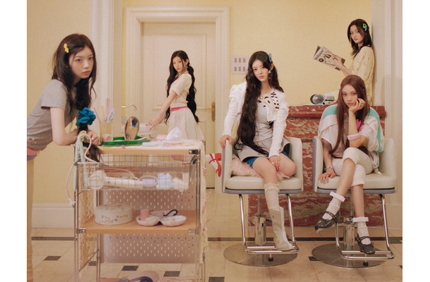 ILLITと一緒に始まる一日！ 4th Mini Albumの「GRWM」コンセプトフォトを追加公開！