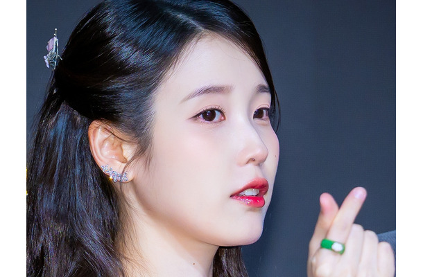 2000万円の高級車からAirPods Maxまで…韓国スターのスタッフへの愛、豪華すぎるプレゼント列伝