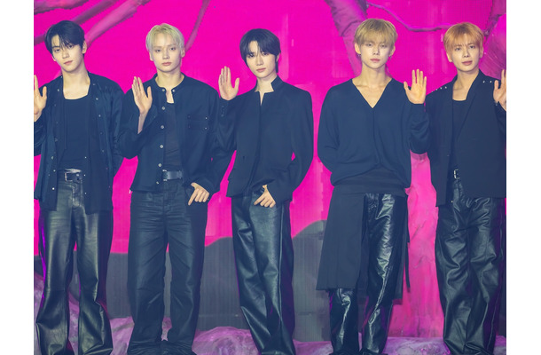 TOMORROW X TOGETHER、本日（13日）カムバック！“再契約”の理由語る「メンバーがとても大切」