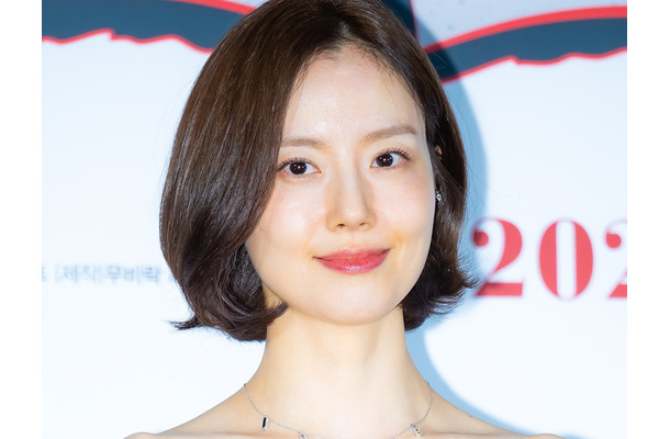 交際報道なしで電撃結婚…女優ムン・チェウォン（39）、授かり婚は否定「来る6月に結婚する」