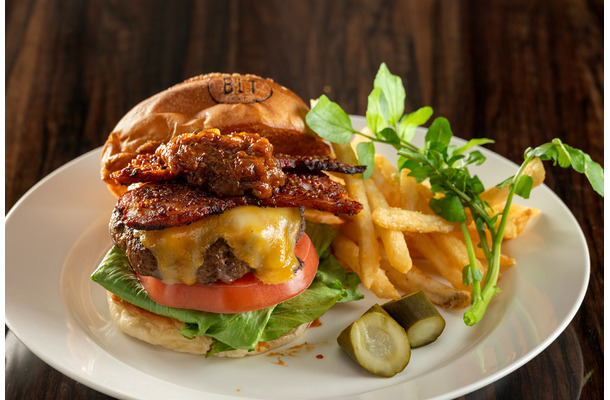 コルビージャックチーズバーガー