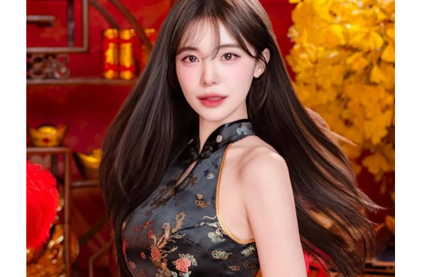 妖艶な腰つき、弾む肉体で魅了…美女チアガールのイ・ダヘ、しなやかなダンスに熱視線