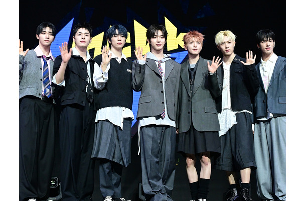 “NiziUの弟”NEXZ、本日（27日）カムバック！新シングル『Mmchk』で初の「音楽番組1位」狙う