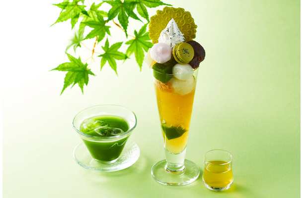 「新茶パフェ」単品1,390円(税込)、お茶セット1,890円(税込)