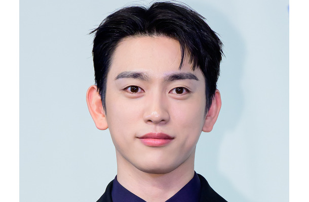 GOT7・ジニョン、ソロアルバム発売の節目に温かい善行　子ども音楽教育支援のため5000万ウォン寄付