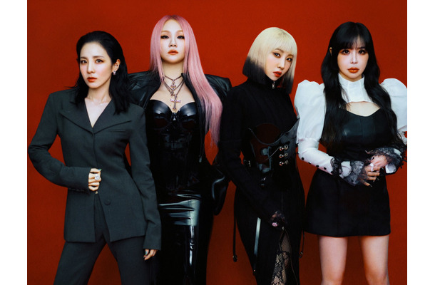 「私を麻薬中毒者に」メンバー間の暴露騒動で“絶縁説”も囁かれた2NE1、完全体ショットにファン感動