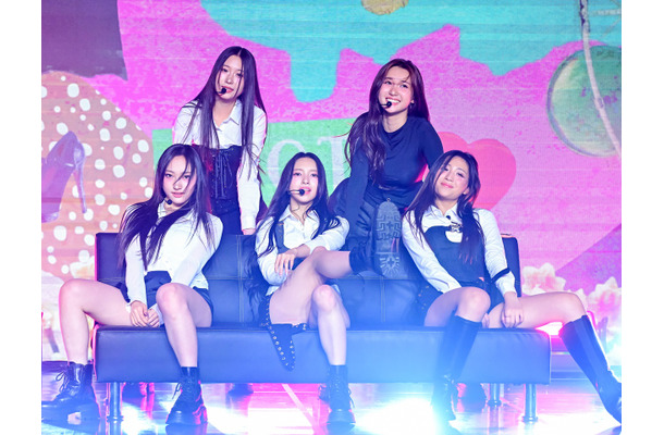 16歳メンバーがいるのに“挑発的”な歌詞とコンセプト　K-POPガールズグループに向けられた危うい視線