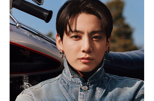 BTS・JUNG KOOK、カルバン・クライン史上初！コラボコレクション「CKJK」発表