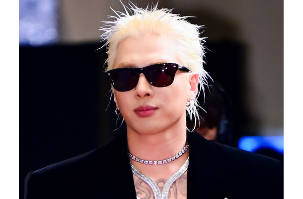 “狂乱パフォーマンス”に視線釘付け…BIGBANG・SOL、新曲『BAD』で唯一無二のカリスマ炸裂