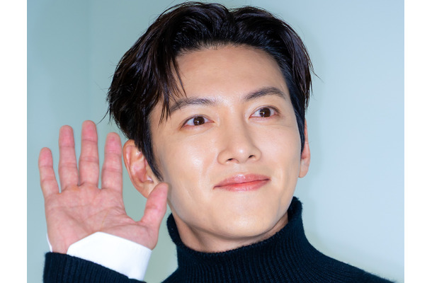 俳優チ・チャンウク、授賞式『AAA 2026』のMCに抜擢！IVE・ウォニョンとタッグ