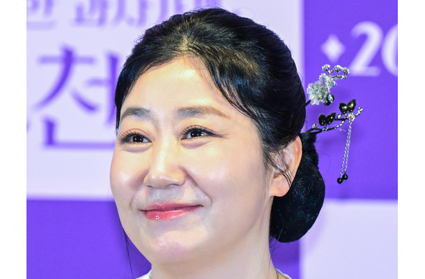 ドラマが大ヒットして異例の記者会見開催！放送10年後も恩恵を受けていると明かした韓国女優