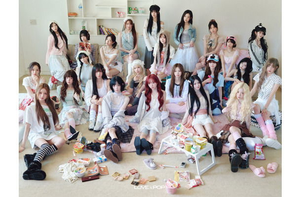“24人組”ガールズグループtripleS、日本ファンへ特別な贈り物！新曲『Baby Flower』日本語版リリース