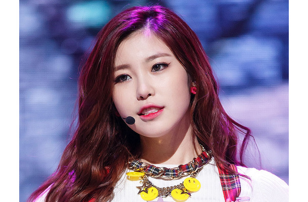 “不仲説”メンバーを除いて再結成…韓国アイドル、活動時の壮絶裏話「衣装がきつすぎて救急外来へ」