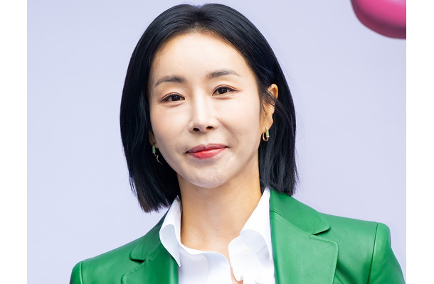 「芸能界最高齢の妊婦」と話題の韓国女優（45）、妊娠6カ月目でも変わらぬ美貌に視線集中！