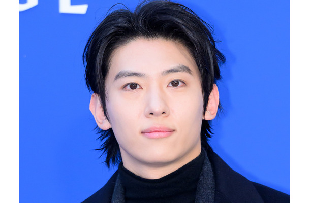 韓国恋リアでブレイクしたDEX、“登録者100万人超”のユーチューブ活動を一時休止へ　芸能界引退説は否定