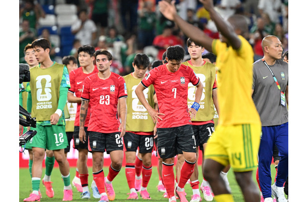 「日本、助けてくれるよね？」「日本ファイト！」韓国が屈辱の“日本応援”へ　W杯敗退危機で宿敵頼みの皮肉