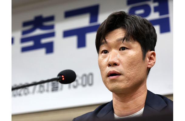 選手としては英雄、行政家としては“黒歴史”…それでもパク・チソンに頼るしかない韓国サッカー