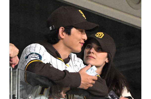 「40歳で2度目の離婚」俳優ソン・ジュンギ夫婦に離婚説浮上？悪質フェイクニュースに批判殺到