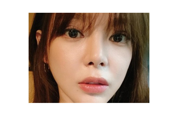 飲酒運転2回、違法薬物投与で活動停止中の韓国女優、高級ブランドで近況公開