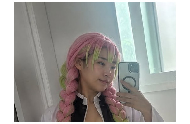 “1000万円整形美女”『ワンピ』『鬼滅』『チェンソーマン』コスプレに賛否　「A→E」公表のイ・セヨン
