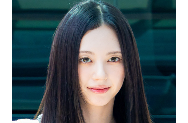 日本人K-POPアイドル・マシロ、“金髪ストレート”で雰囲気一変！クールな魅力放つコンセプト写真公開
