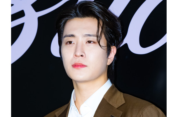 約1年続いた“出演料未払い”問題…日本版も制作された人気ミュージカル、GOT7・ヨンジェへの精算完了を発表