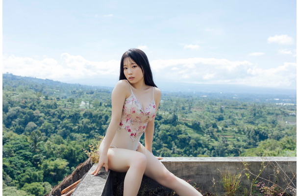 「岸みゆ セカンド写真集（仮）」（東京ニュース通信社刊）撮影／横山マサト