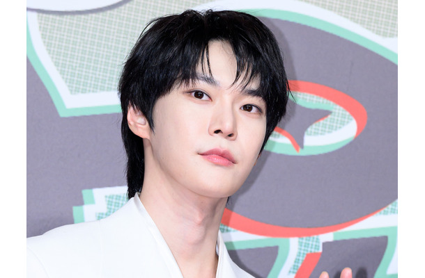 兵役中のNCT・ドヨン、約9カ月ぶりSNS更新！休暇ショットにセブチ・ホシも反応「会いたい」