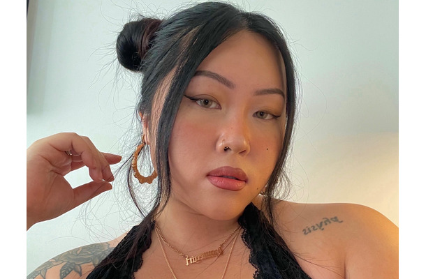 イギリスで出産予定の韓国人YouTuber、“国籍目的”との指摘に不快感「夫は英国人、ロンドン在住」