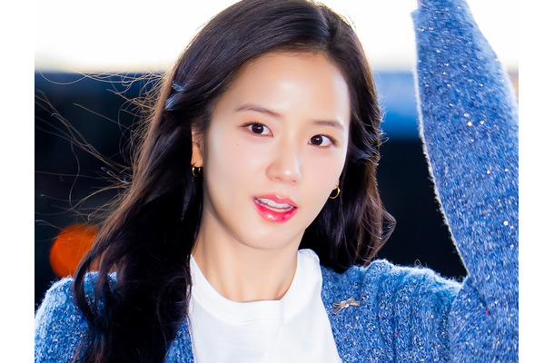 BLACKPINK・ジスに突然の別れ…「決して忘れない」“パリの母”を追悼、悲しみつづる