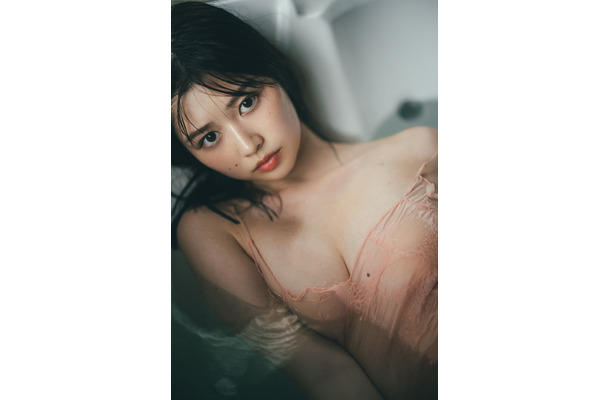 冴木柚葉1st写真集（撮影／東 京祐 Ⓒ光文社）