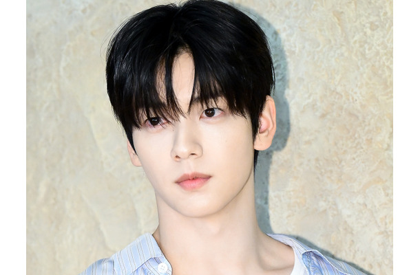 「これはずるい…」TXT・スビン、タンクトップ姿で男らしさ全開！“逞しい筋肉”に沼落ちファン続出