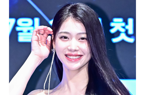 びしょ濡れすぎて“スッケスケ”…シャオティン、極薄ピチっと衣装で夏の女神に「ドキドキする」